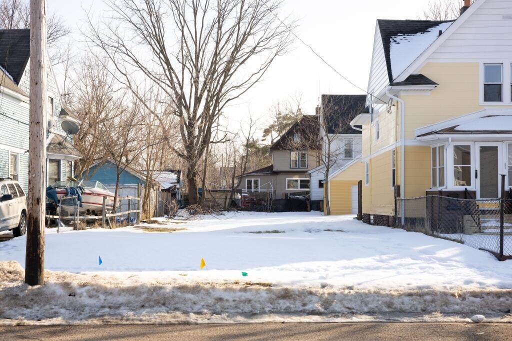 226 Lathrop Avenue - Photo 1