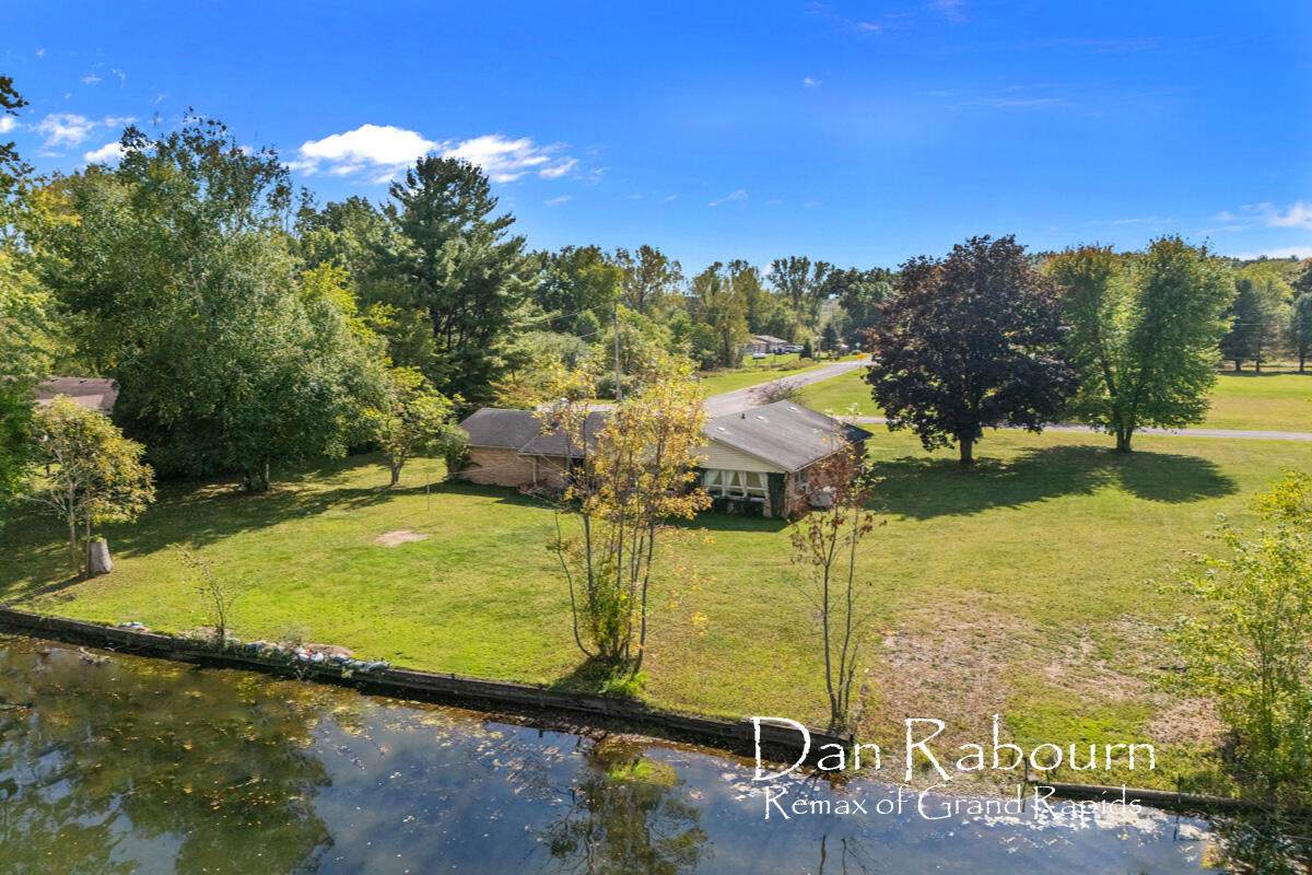 3261 River Lane - Photo 1