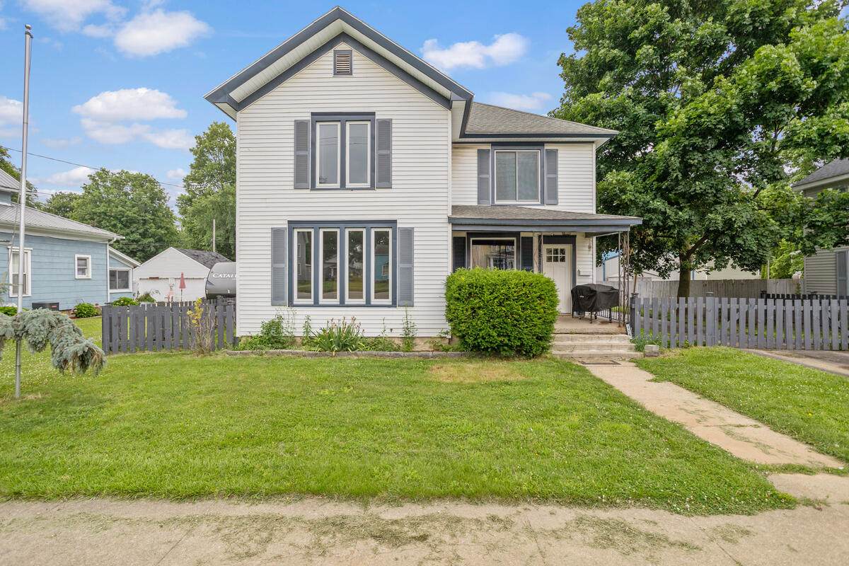 114 Leigh Street - Photo 1