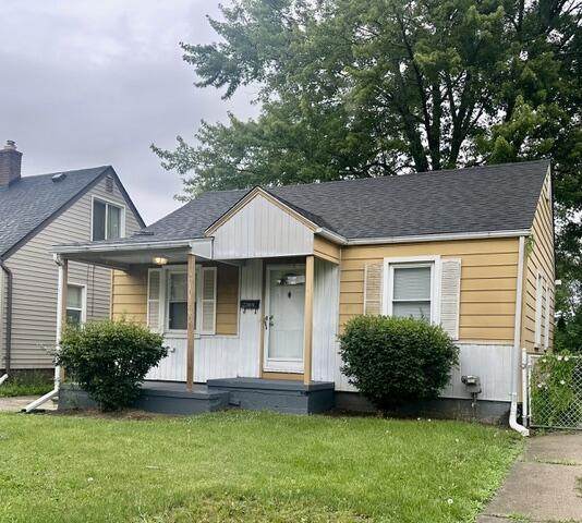 22058 Lambrecht Avenue - Photo 1