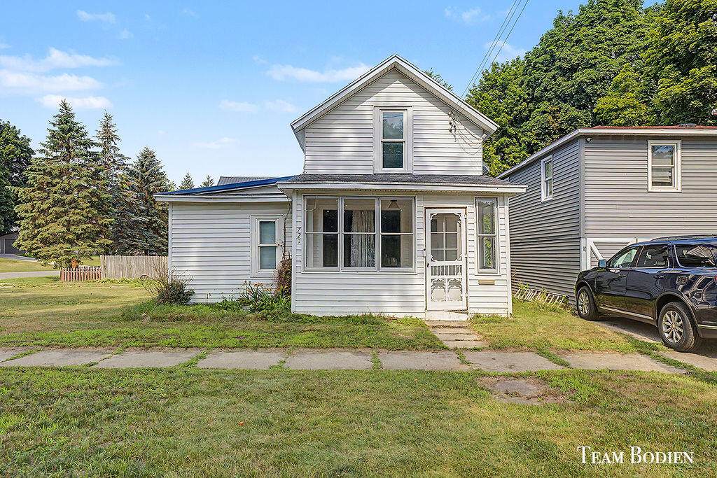 721 Pearl Street - Photo 1