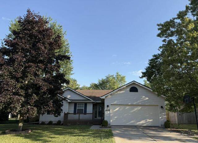 6098 Hedgerow Circle - Photo 1