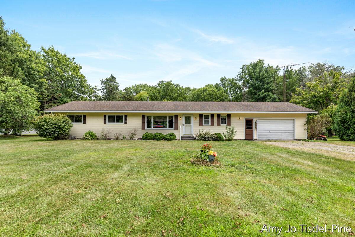 4547 Wellman Road - Photo 1