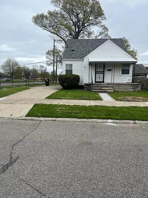 19746 Justine Street - Photo 1