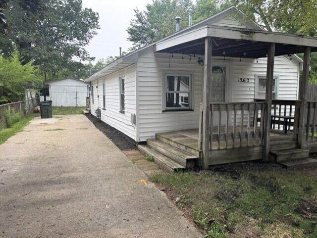 1262 Langeland Avenue - Photo 1