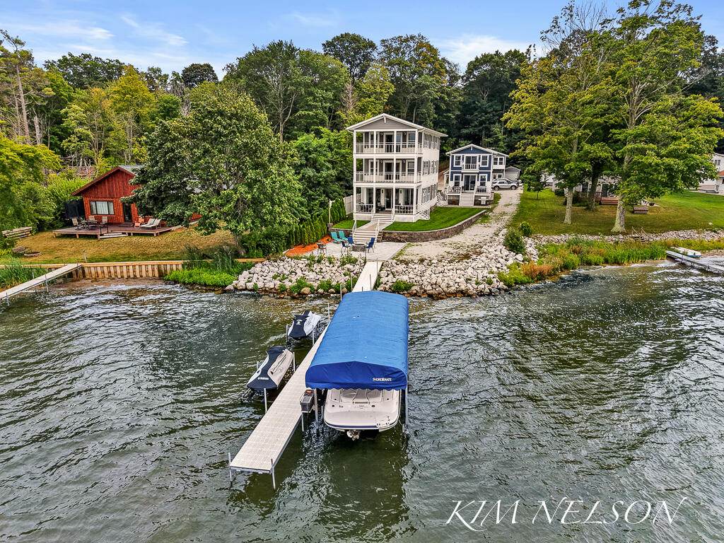 5768 South Shore Drive - Photo 1