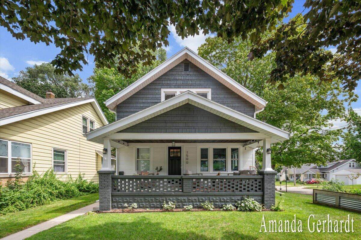 1500 Powers Avenue - Photo 1