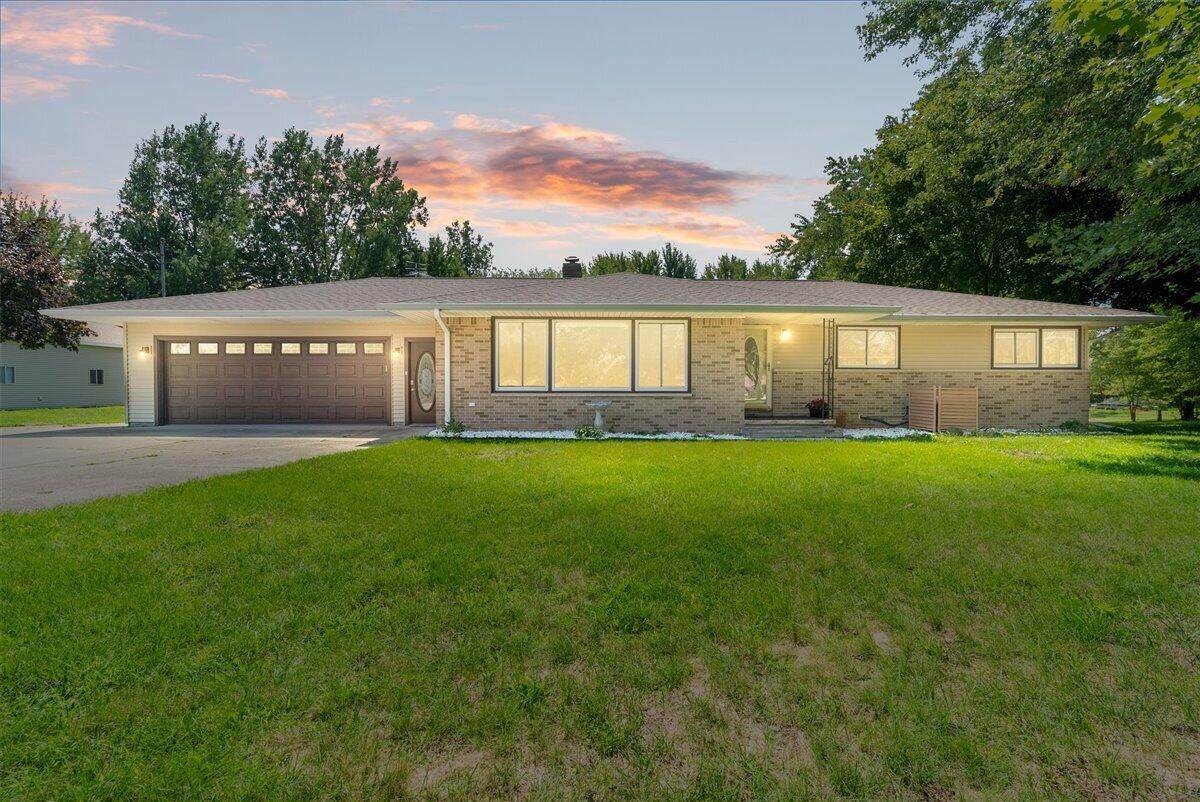 4874 Grand River Avenue - Photo 1