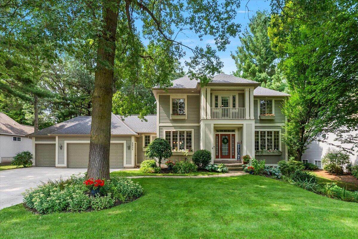 2931 Brookwind Drive - Photo 1