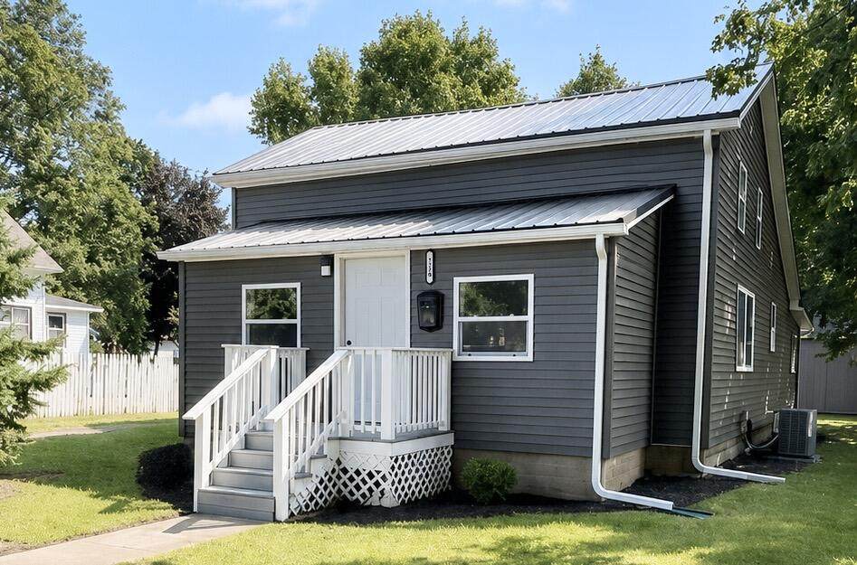 224 Washington Street - Photo 1
