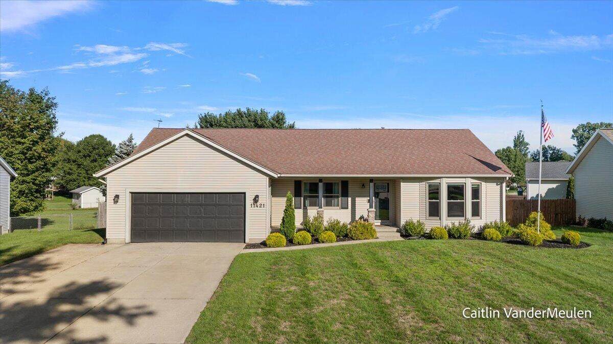 11421 Prairie Avenue - Photo 1