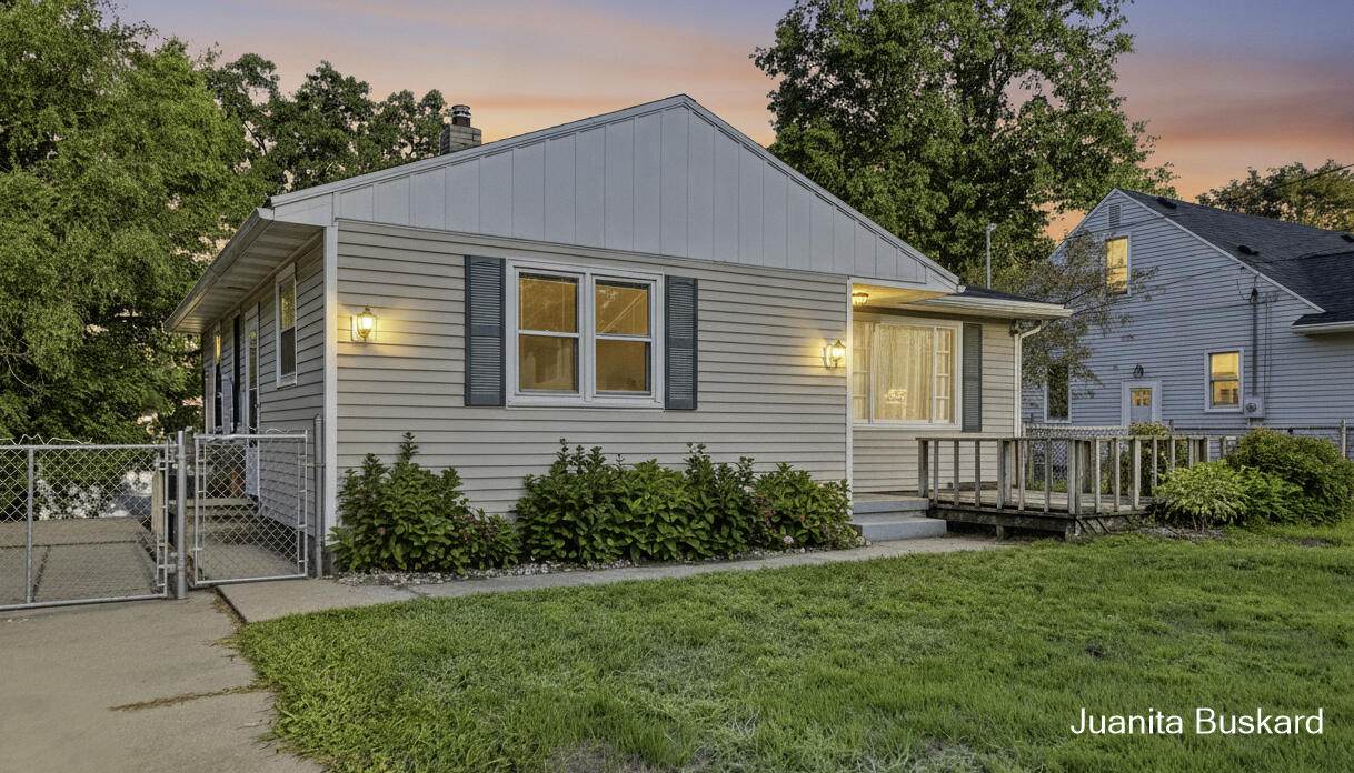 3449 Taft Avenue - Photo 1