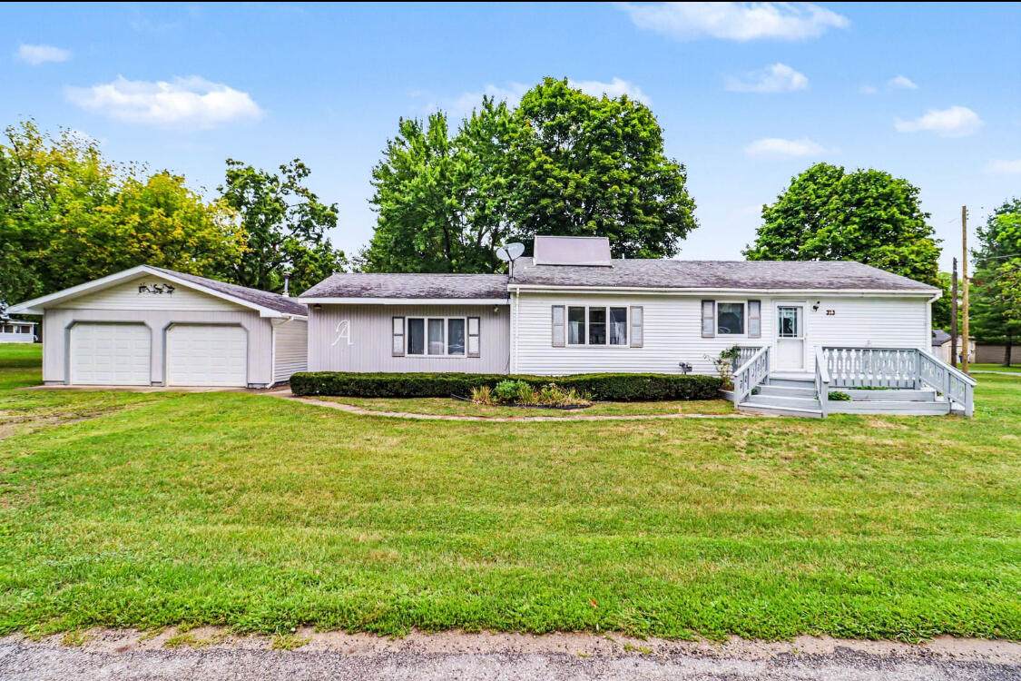 323 Evergreen Street - Photo 1