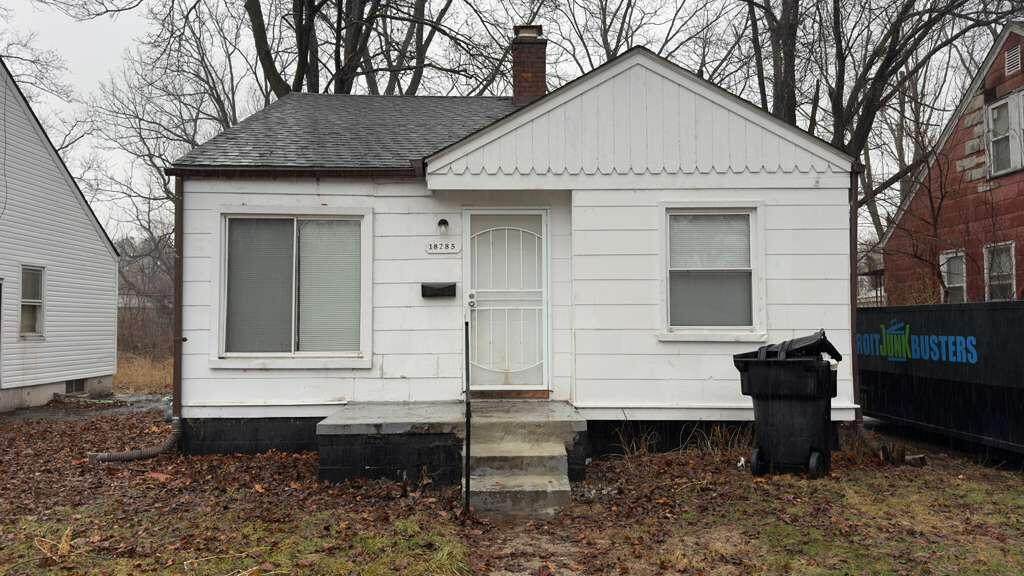18285 Codding Street - Photo 1