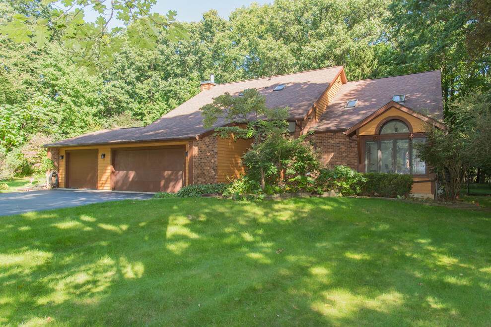 6798 Oak Highlands Drive - Photo 1