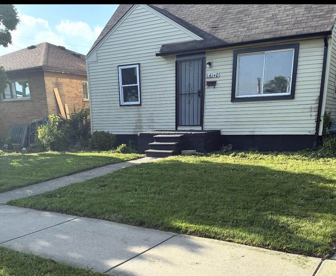 16140 Chicago Street - Photo 1