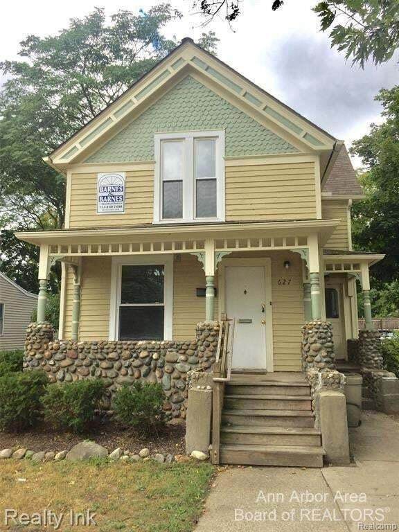 627 Adams - Photo 1