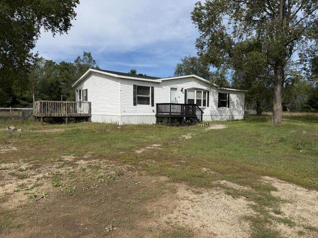 2906 33 Road - Photo 1