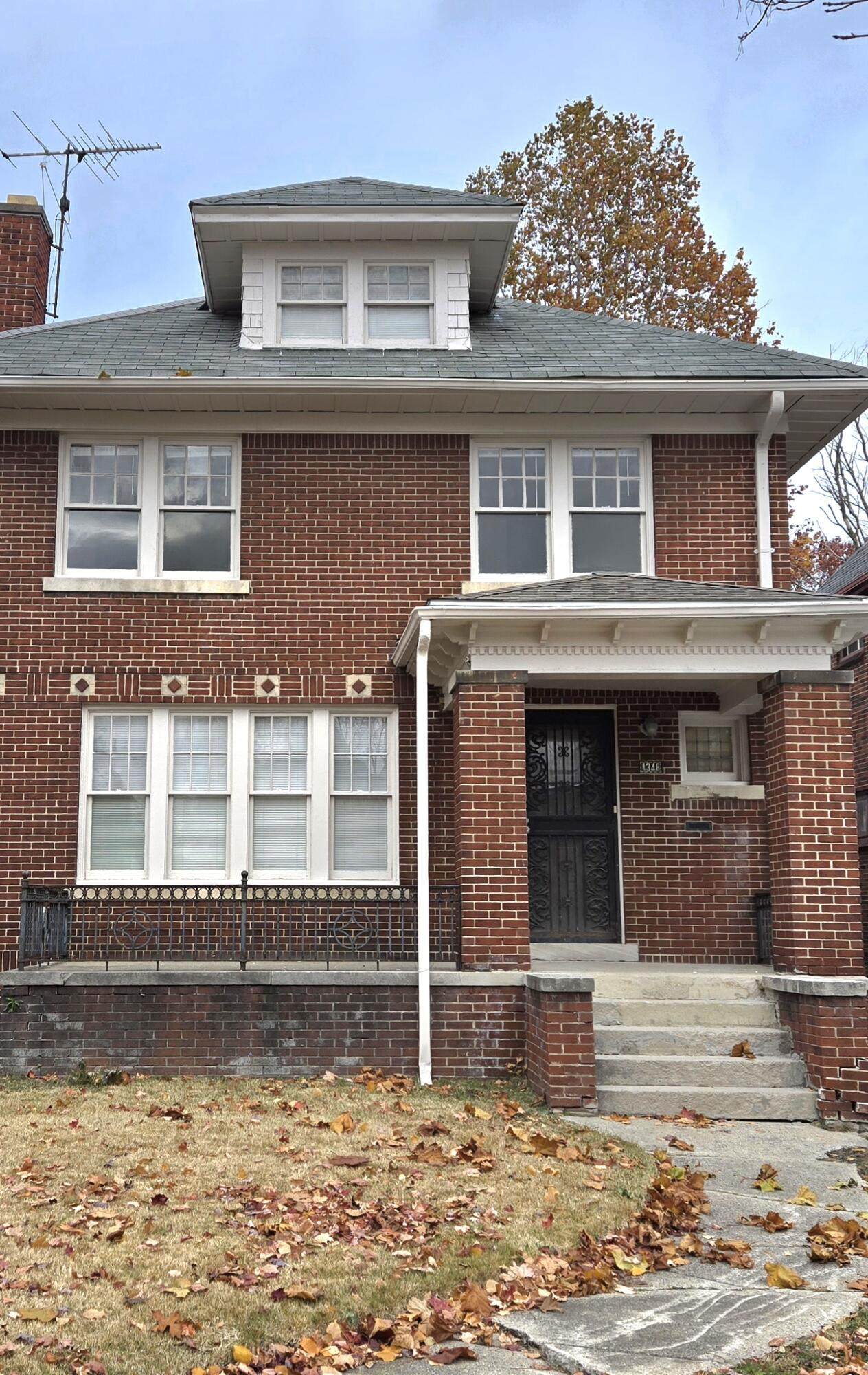 4348 Sturtevant Street - Photo 1