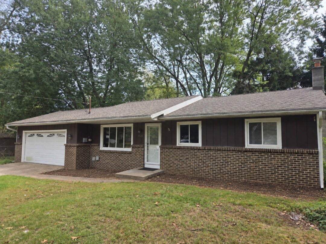 1422 Lake Avenue - Photo 1
