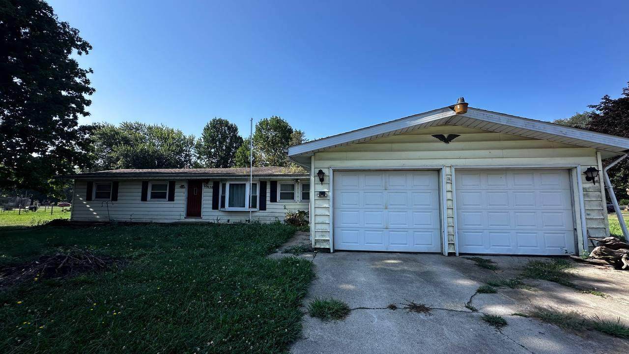 69638 Eisenhower Road - Photo 1