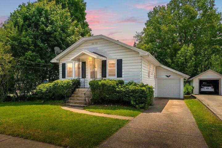 314 Wallace Avenue - Photo 1