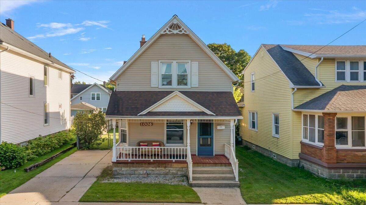 1006 Hovey Street - Photo 1