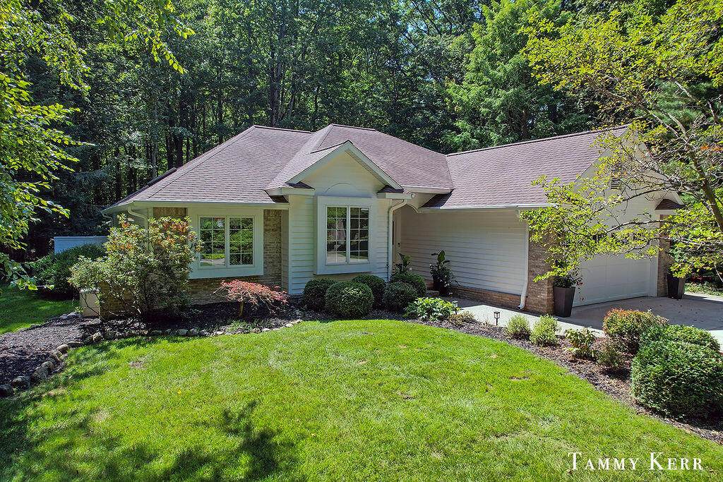 6934 Bendemeer Drive - Photo 1