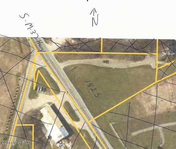 1825 M-37 Highway - Photo 1