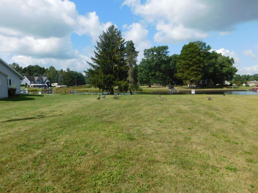 68984 Island Drive - Photo 1