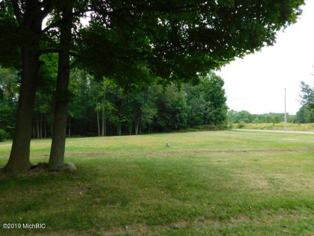 802 Braucker Road - Photo 1