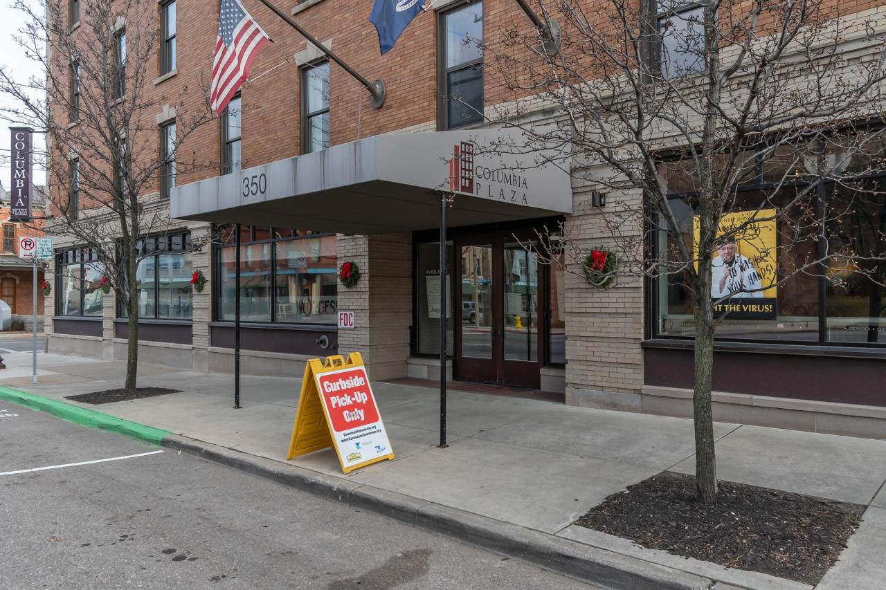 350 Michigan Avenue - Photo 1