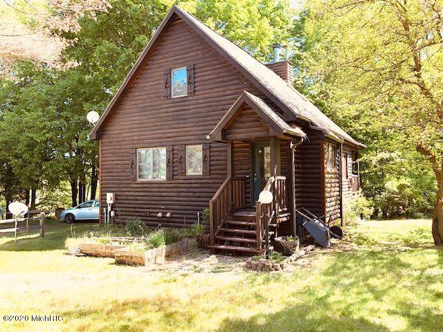 18862 Oxbow Drive - Photo 1