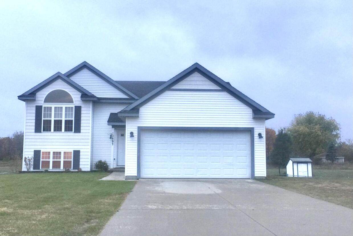 12897 Goldenrod Court - Photo 1