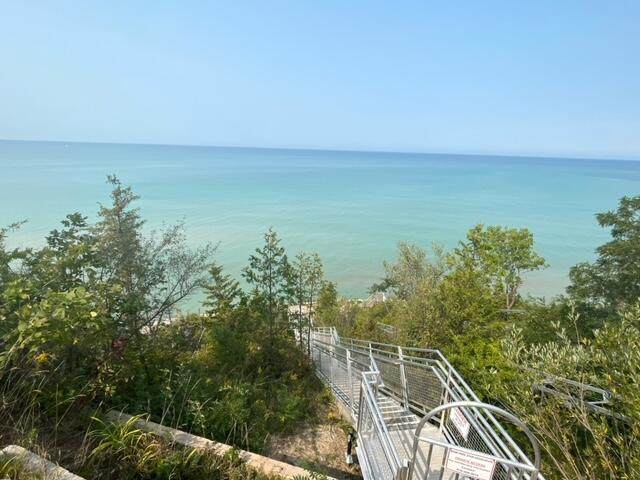 7248 Miami Avenue - Photo 1