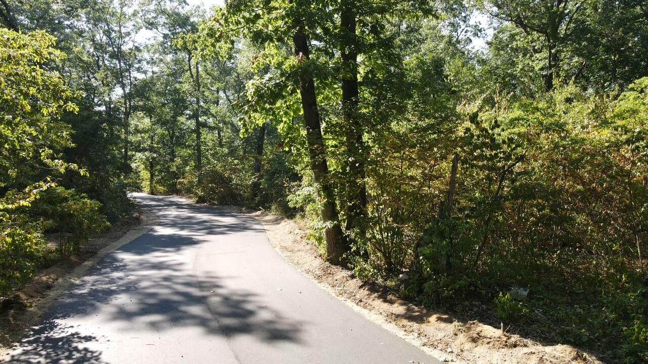 Gesh Trail - Photo 1