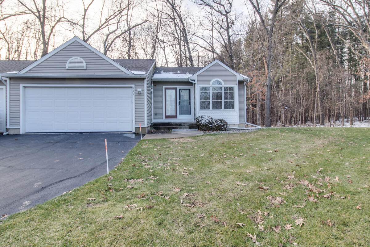 149 Bridgewood Drive - Photo 1