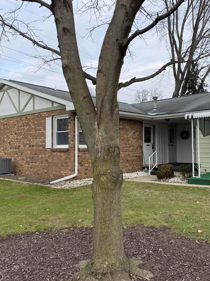 965 Andover Court - Photo 1