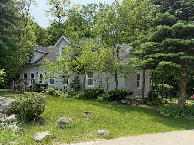 285 Scott Street - Photo 1