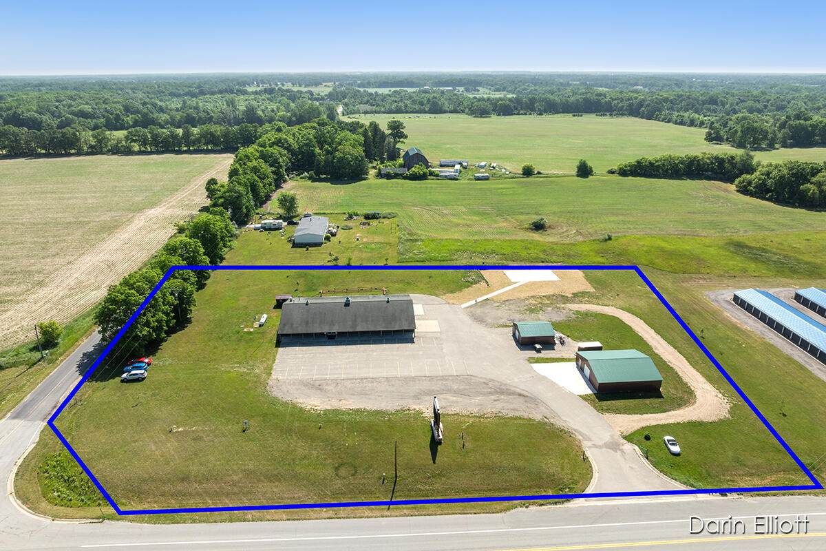 7033 Sheridan Road - Photo 1