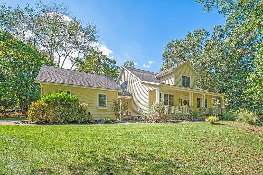 1860 High Meadow - Photo 1