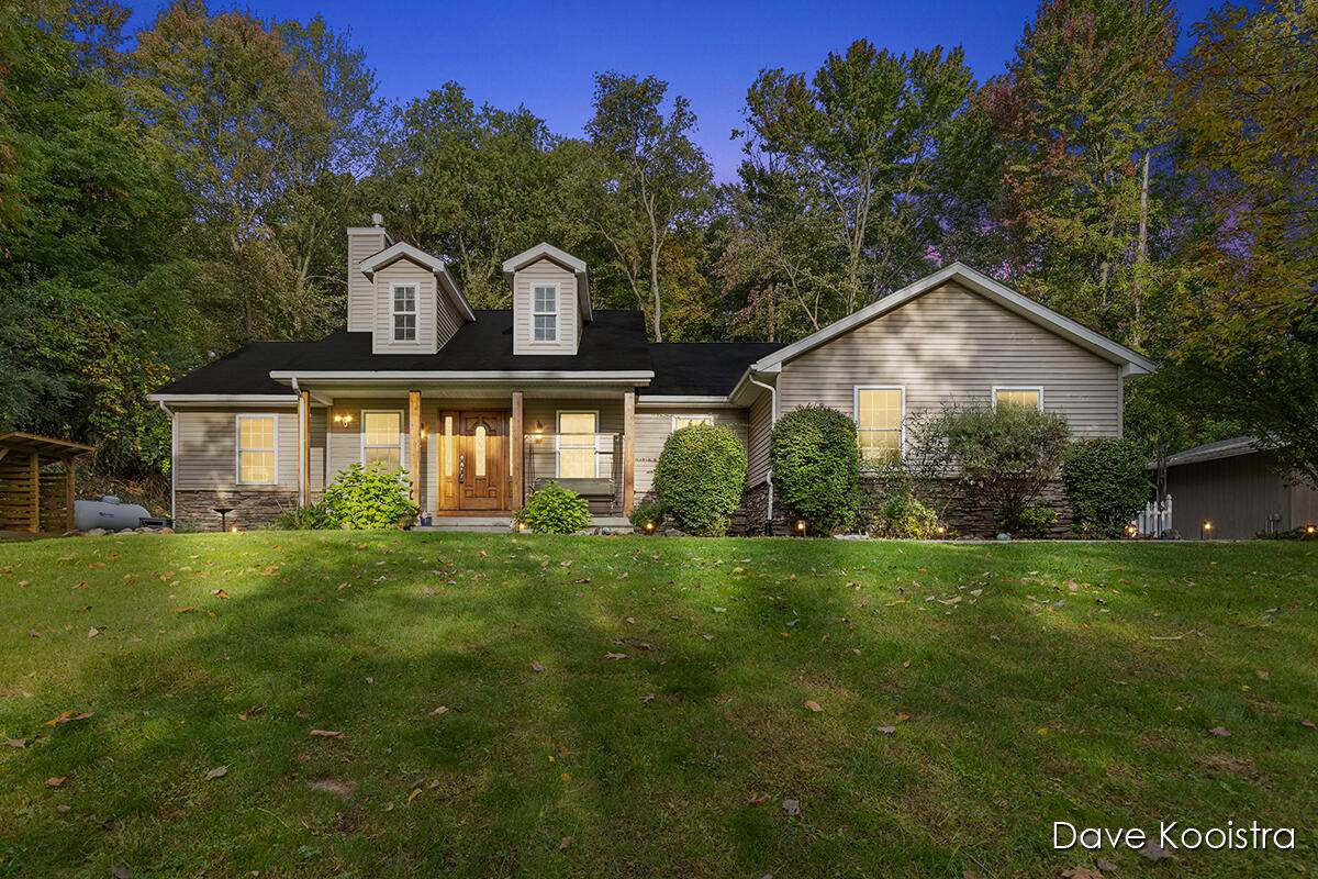 6375 Duxbury Drive - Photo 1