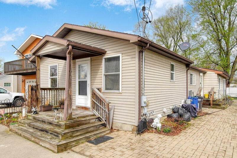 4022 Donnely Road - Photo 1