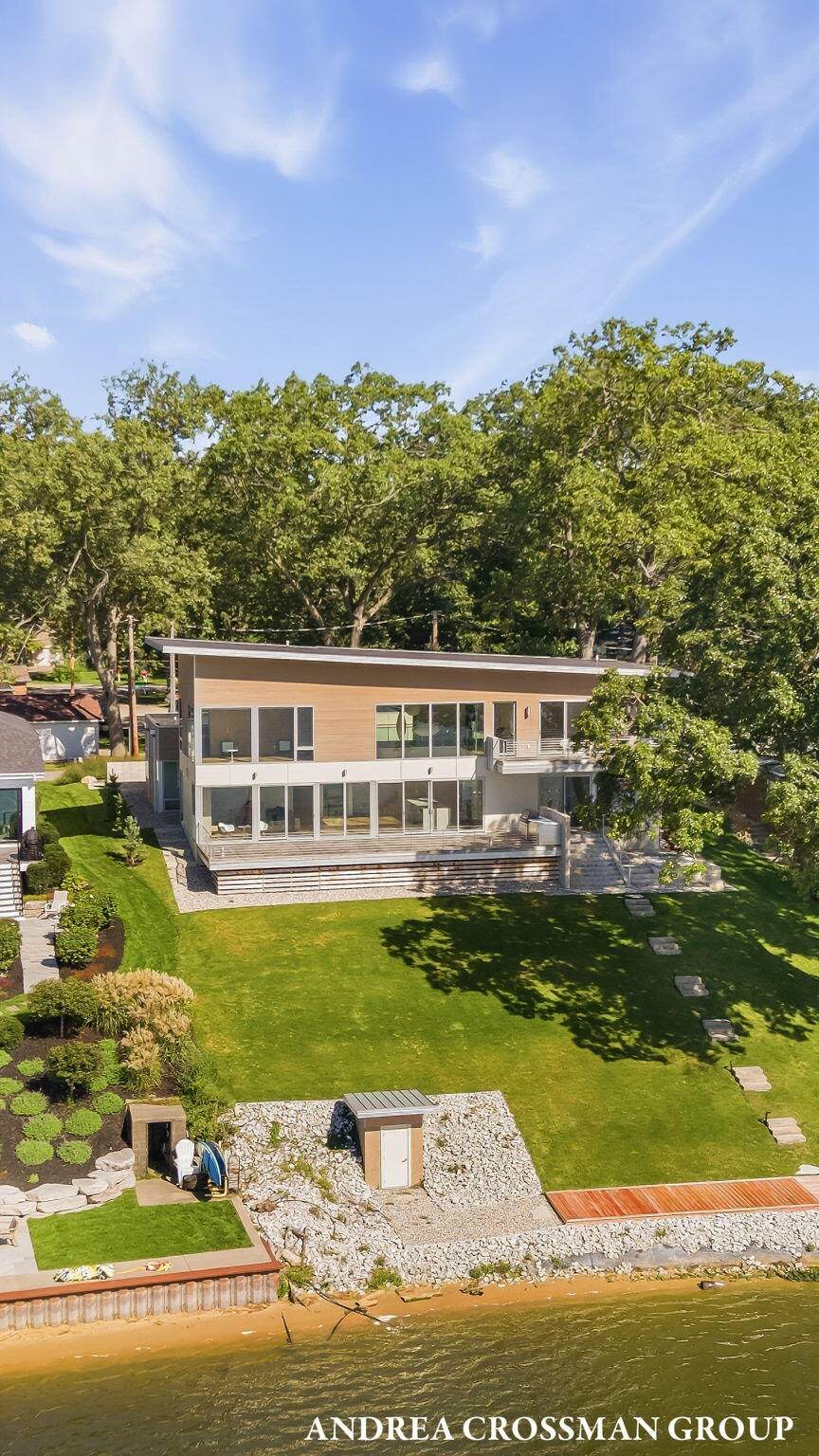 602 Lawn Avenue - Photo 1