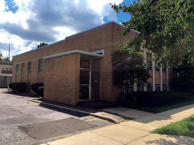 729 Academy Street - Photo 1