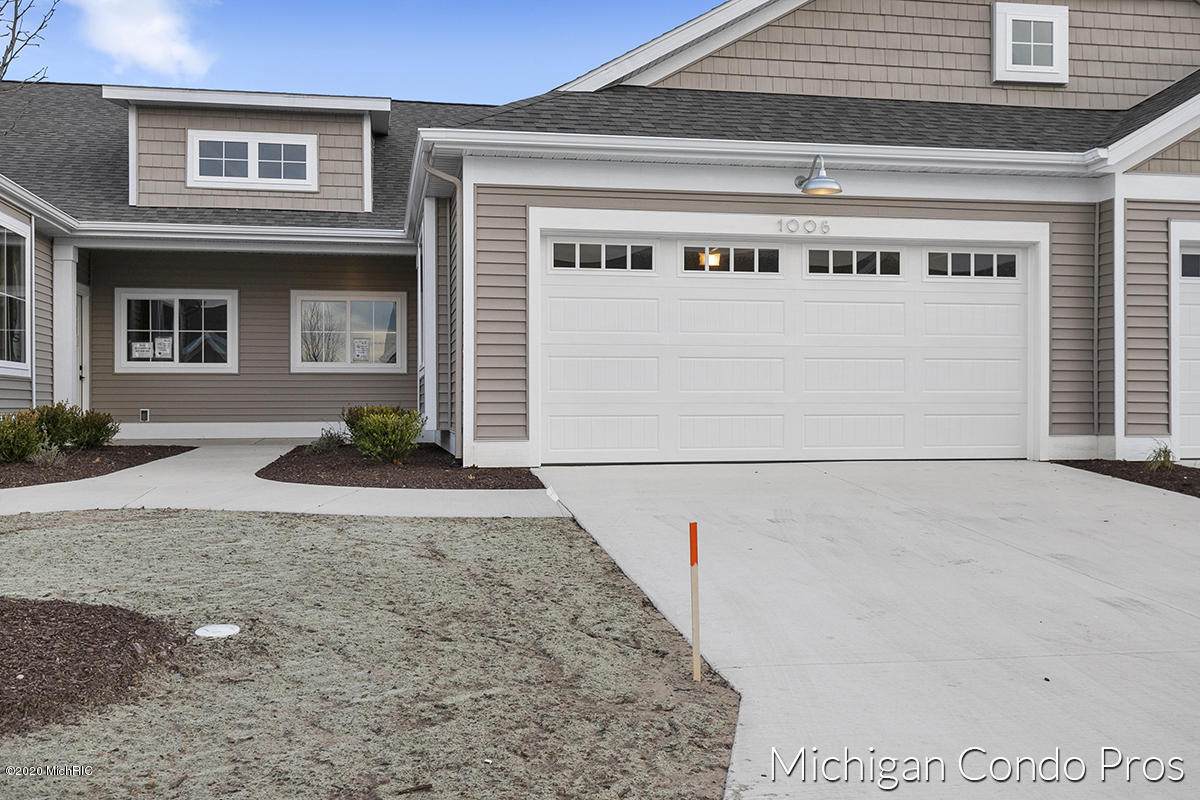 1008 Castlebay Way - Photo 1