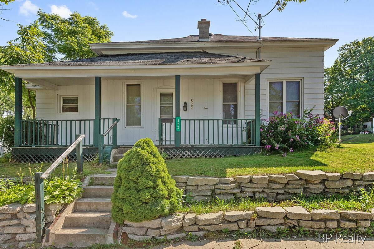822 Alderman Street - Photo 1
