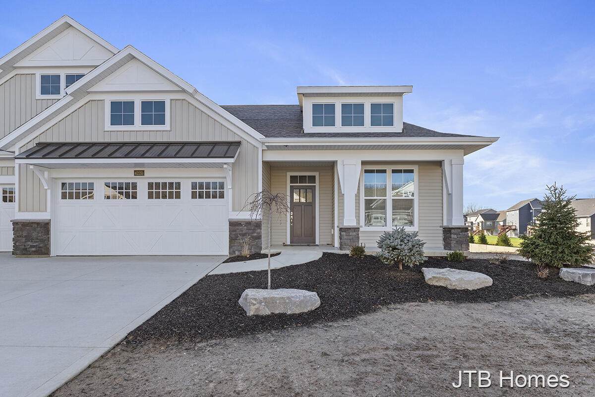 4220 Boynton Hollow Drive - Photo 1