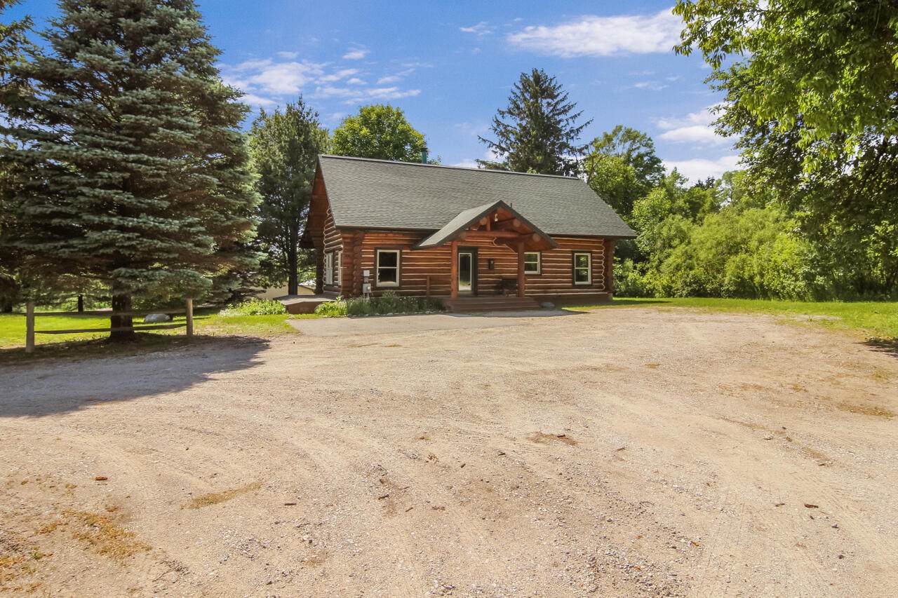584 Beulah Highway - Photo 1