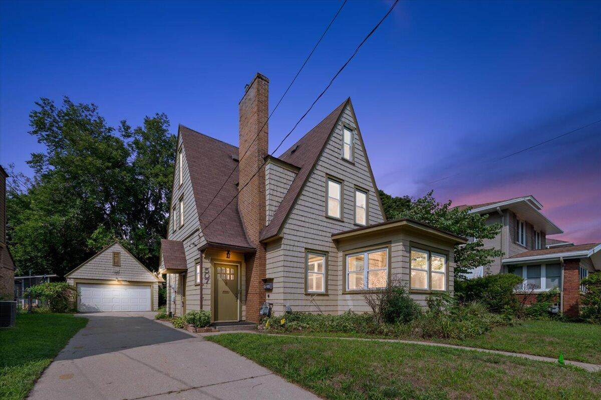 507 Elliott Street - Photo 1